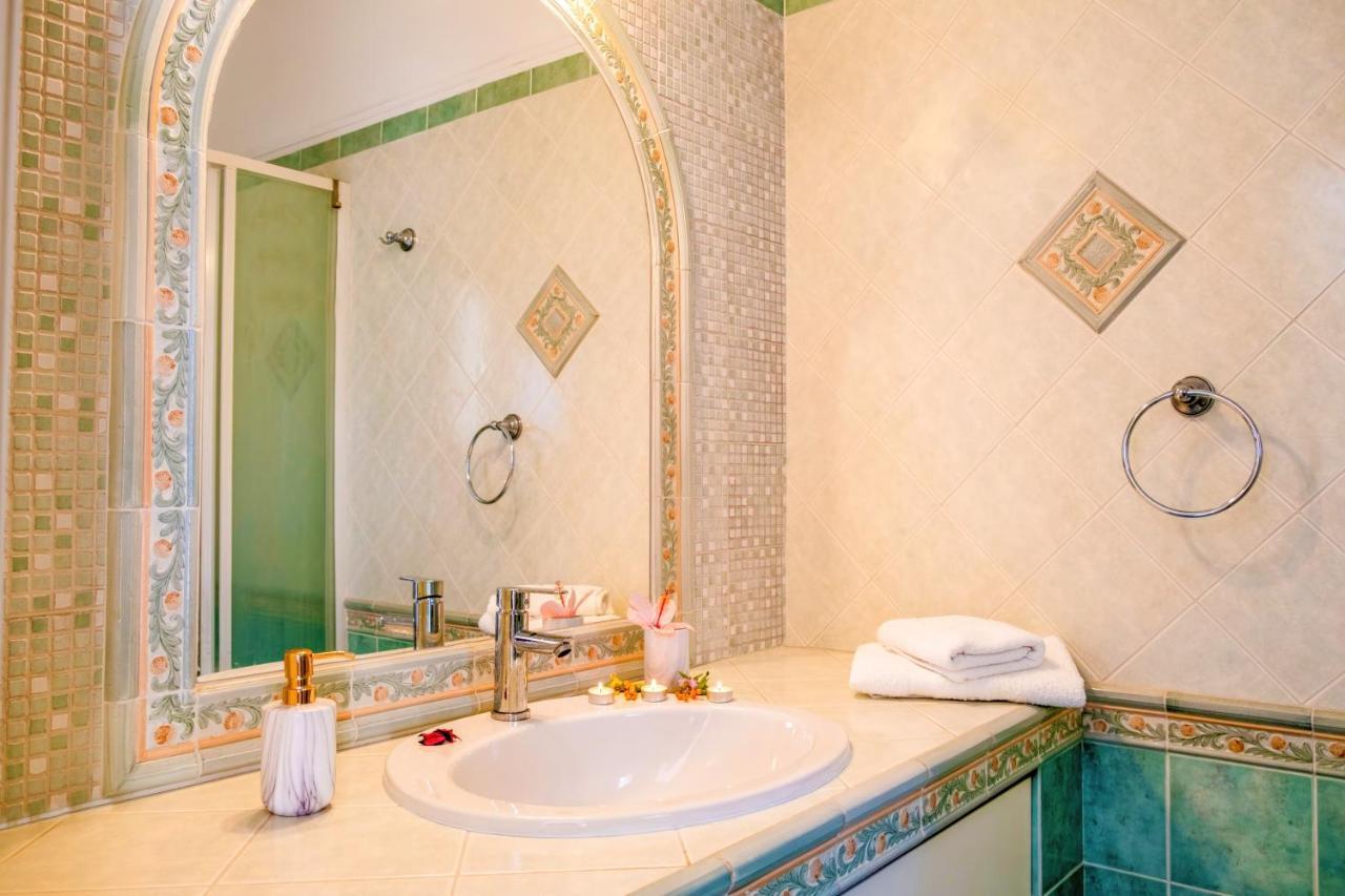 Villa Afroditi In Chania Near Airport With Private Pool, Free Wi-Fi, Souda Bay Views, Garden Oasis Κουνουπιδιανά Εξωτερικό φωτογραφία